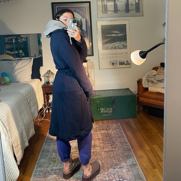 UGG Cozy Fleece-Lined Robe in navy size s - Picture 3 of 10